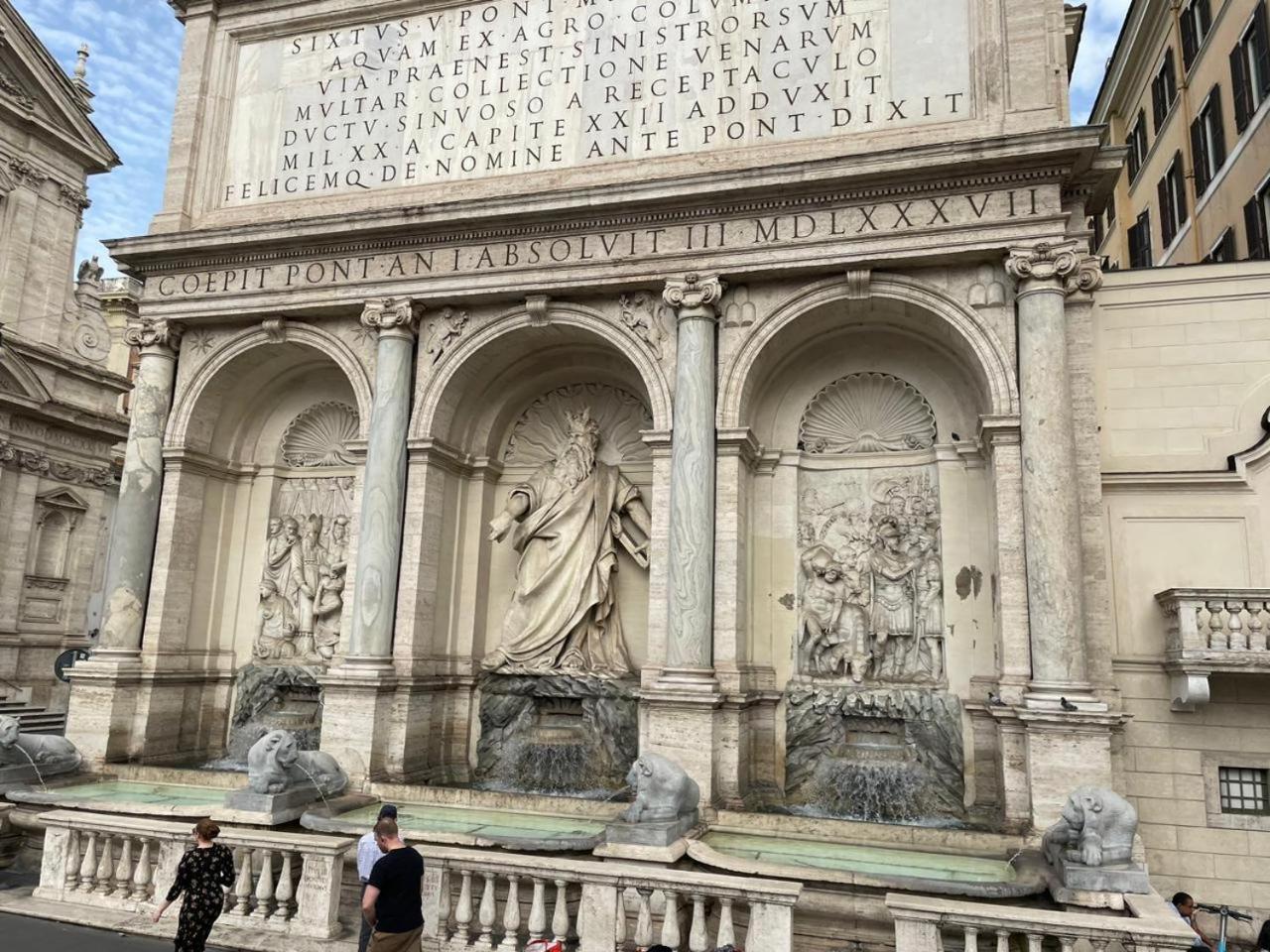 Center House Colosseo — Photos 1